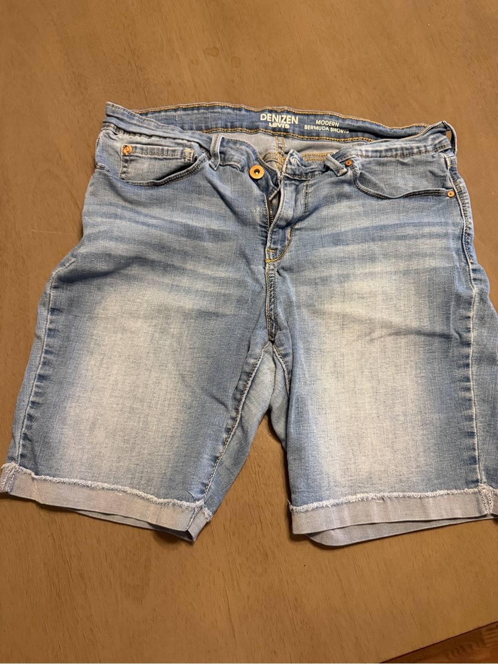 Levi's Denizen Light Blue Modern Bermuda Shorts